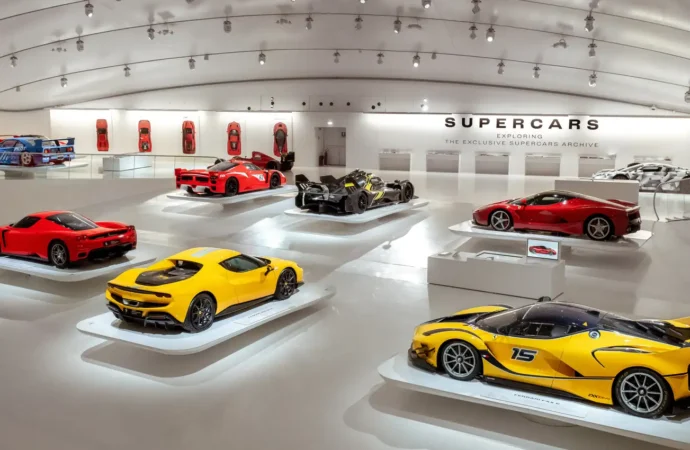 Supercars esposte al Museo Enzo Ferrari